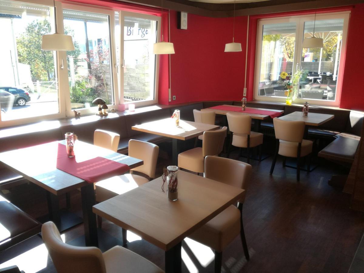 מלון Biberach an der Riß Gaststaette Peperoni מראה חיצוני תמונה